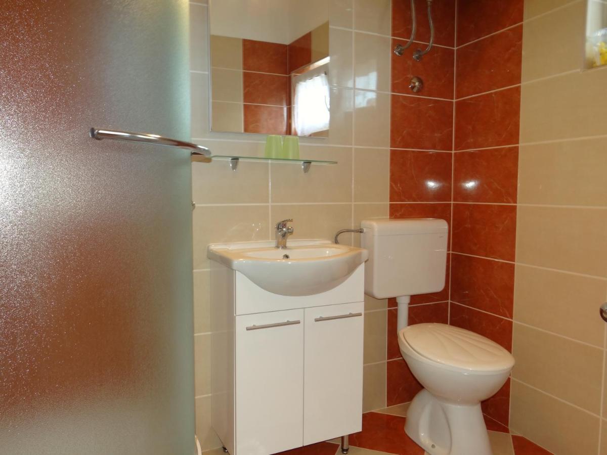באסקה Apartments Sanja מראה חיצוני תמונה