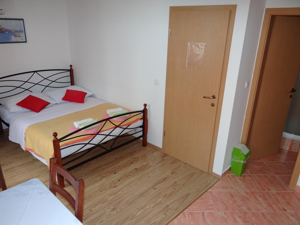 באסקה Apartments Sanja מראה חיצוני תמונה